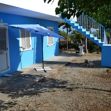Oasi Blu Vacanza Apartmanhotel *
