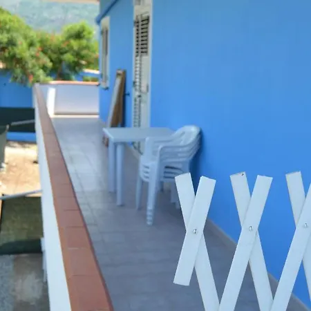 Oasi Blu Vacanza מלון דירות