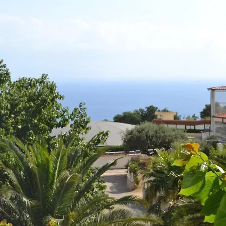 Oasi Blu Vacanza Ξενοδοχείο με διαμερίσματα Ricadi